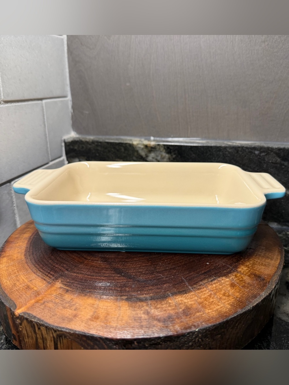 NEW - RARE Le Creuset Rectangular Baker In RETIRED Caribbean Teal Blue 18cm